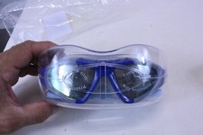 Unisex Swimming Goggles Adjustable with Rigid Storage Case Blue / Grey
