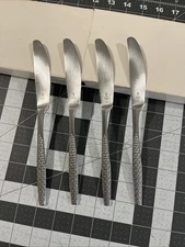 Dansk Variation IV (4) Dinner Knives Stainless Finland IHQ No Black Accent