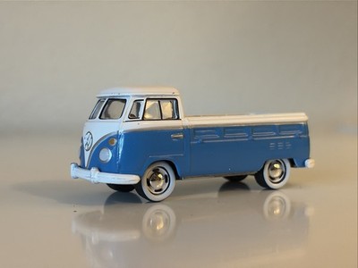 Johnny Lightning 1965 VW Type 2 Pickup blue - Loose 1:64