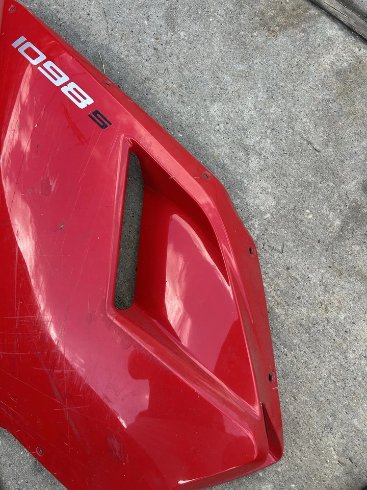 OEM Left Upper Fairing Ducati 1098S 1098 1198 1198S 1198R 848 EVO 48032272A - Image 2 of 4