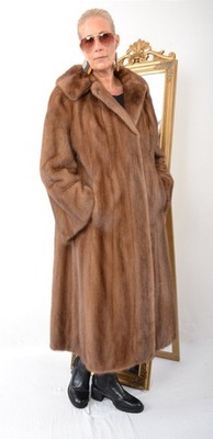 A5446 NERZMANTEL NERZ MANTEL ECHT PELZ JACKE PELZMANTEL REAL