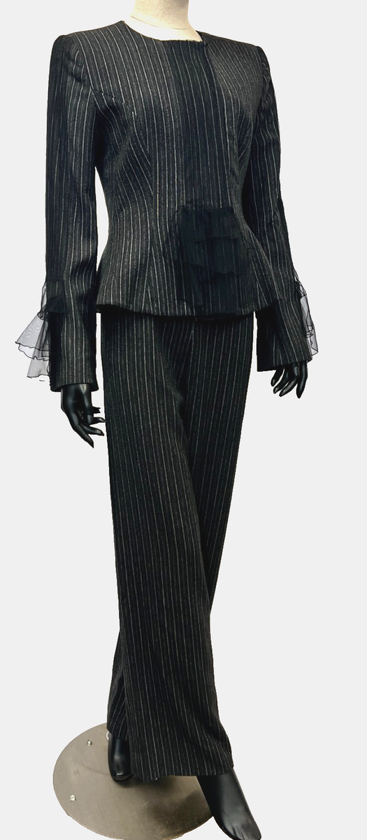 Giorgio Armani Borgo 21 Suit Black Gray Stripe 2 Pc Set Small