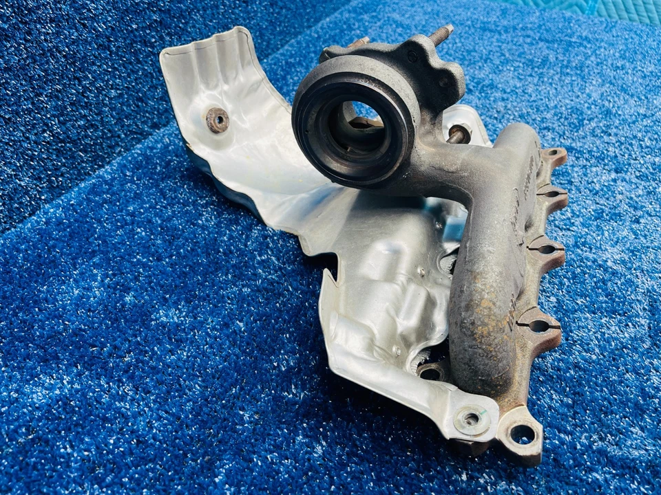 Оригинальный выпускной коллектор 2016–2019 Buick Cascada с теплозащитным экраном 555590435 - Изображение 4 из 4