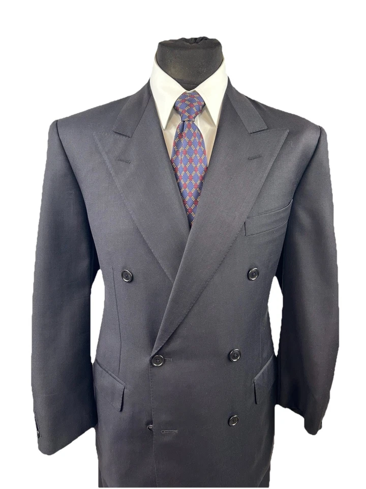 CORNELIANI!!40R!!!PICK STITCHED!!!MADE IN ITALY!!!!DOUBLE BREASTED - Image 4 of 4