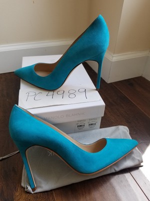 turquoise pumps