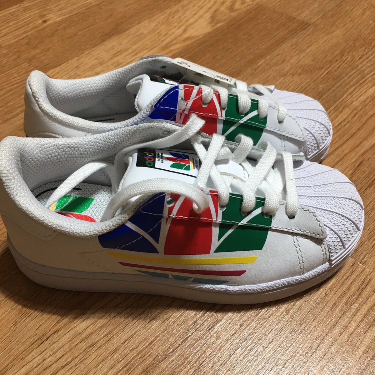 Superstar shoes cheap red blue