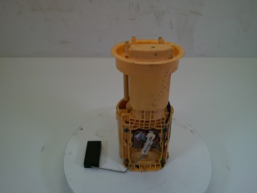 VOLKSWAGEN CADDY FUEL SENDER UNIT + PUMP (DIESEL) 2010-2015 2K0919050A - Picture 3 of 10