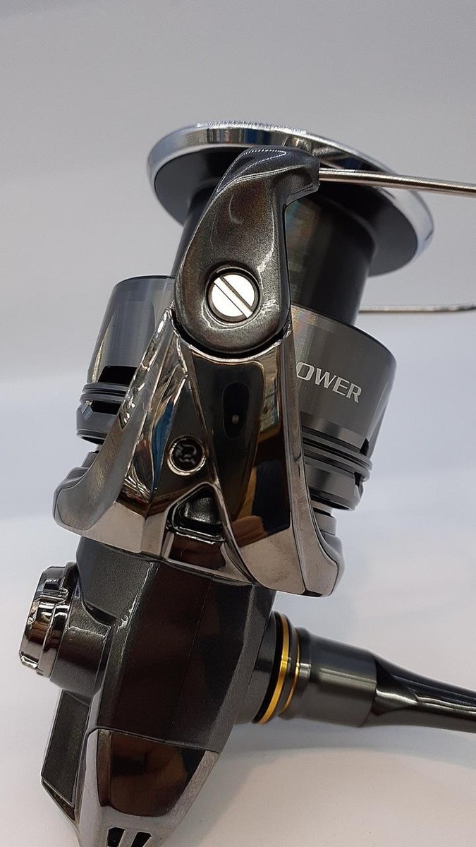 【まーくんさん専用】SHIMANO 24TWIN POWER C5000XG 未 シマノ ツインパワー C5000XG (リール) 価格比較 - 価格.com
