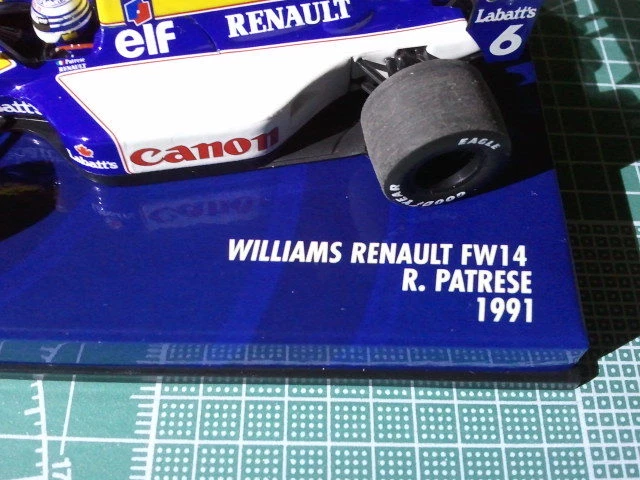 Riccardo PATRESE - MINICHAMPS 400910006 - WILLIAMS RENAULT FW14 - 1991. - Photo 3/4