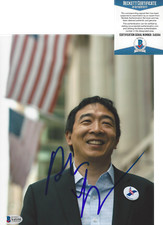ANDREW YANG NY DEMOCRAT CANDIDATE SIGNED 8x10 PHOTO B USA PROOF BECKETT COA BAS