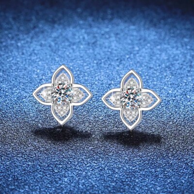 1cttw D Color Moissanite Clover Stud Earrings 925 Sterling Silver Pass Tester