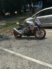 2017 Aprilia Tuono 