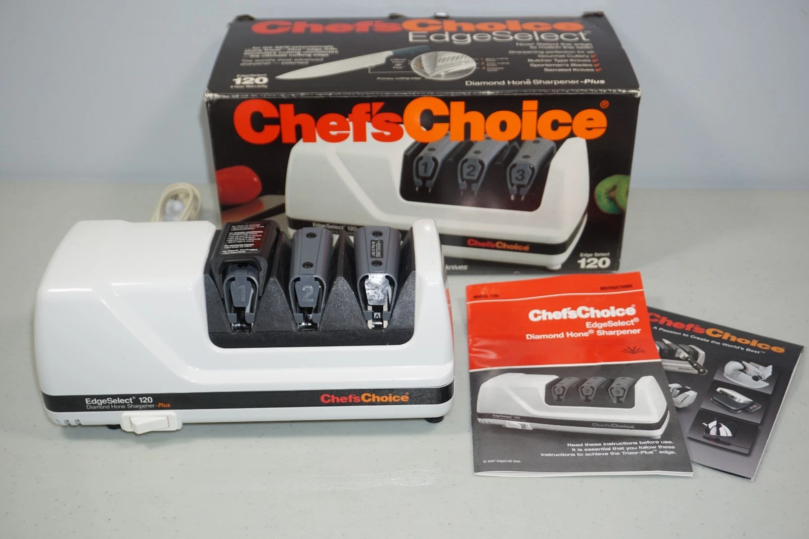 Chef's Choice EdgeSelect Model 120 Diamond Hone Knife Sharpener Plus EdgeCraft
Opens in a new window