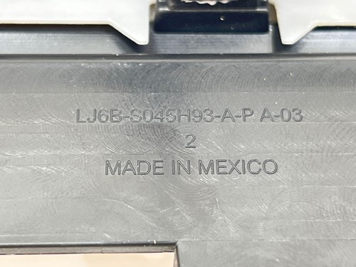 2020 - 2022 FORD ESCAPE DASH CENTER RIGHT BEZEL TRIM MOLDING OEM LJ6BS045H93A - Picture 8 of 9