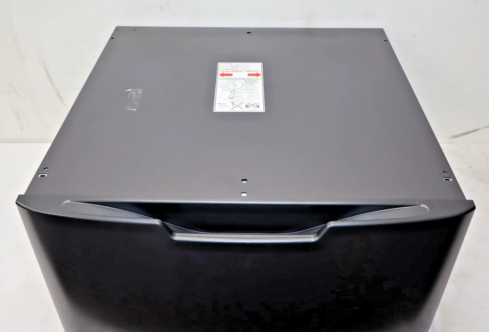 Pedestal de lavandería GE Profile GFP1528PTDS 28" con cajón de almacenamiento- Grafito de carbono Foto 3 de 4