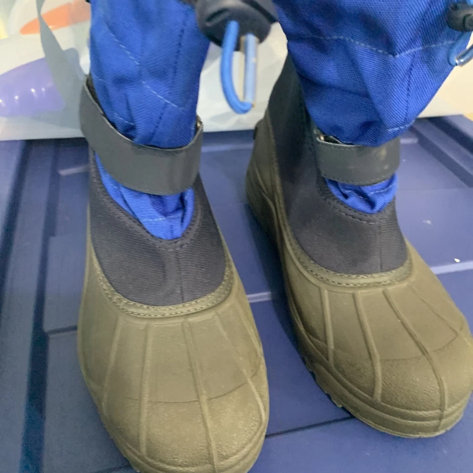 Columbia Powderbug Plus II Botas de Nieve Talla 7 Azul Negro Impermeable Aislante Foto 2 de 4