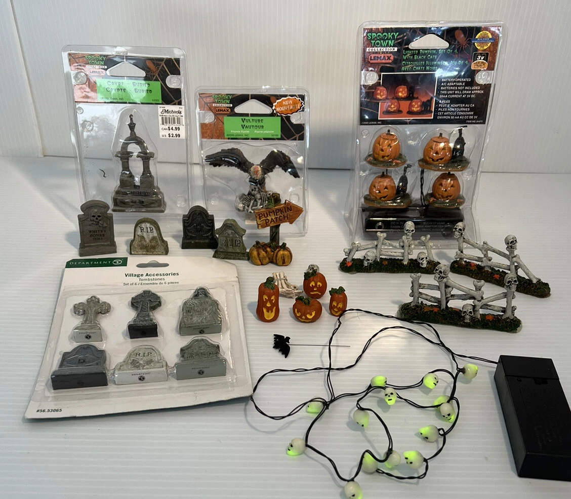 Lemax Dept 56 Spooky Town Village Figures and Accessories Lot 20+ Pcs Halloween