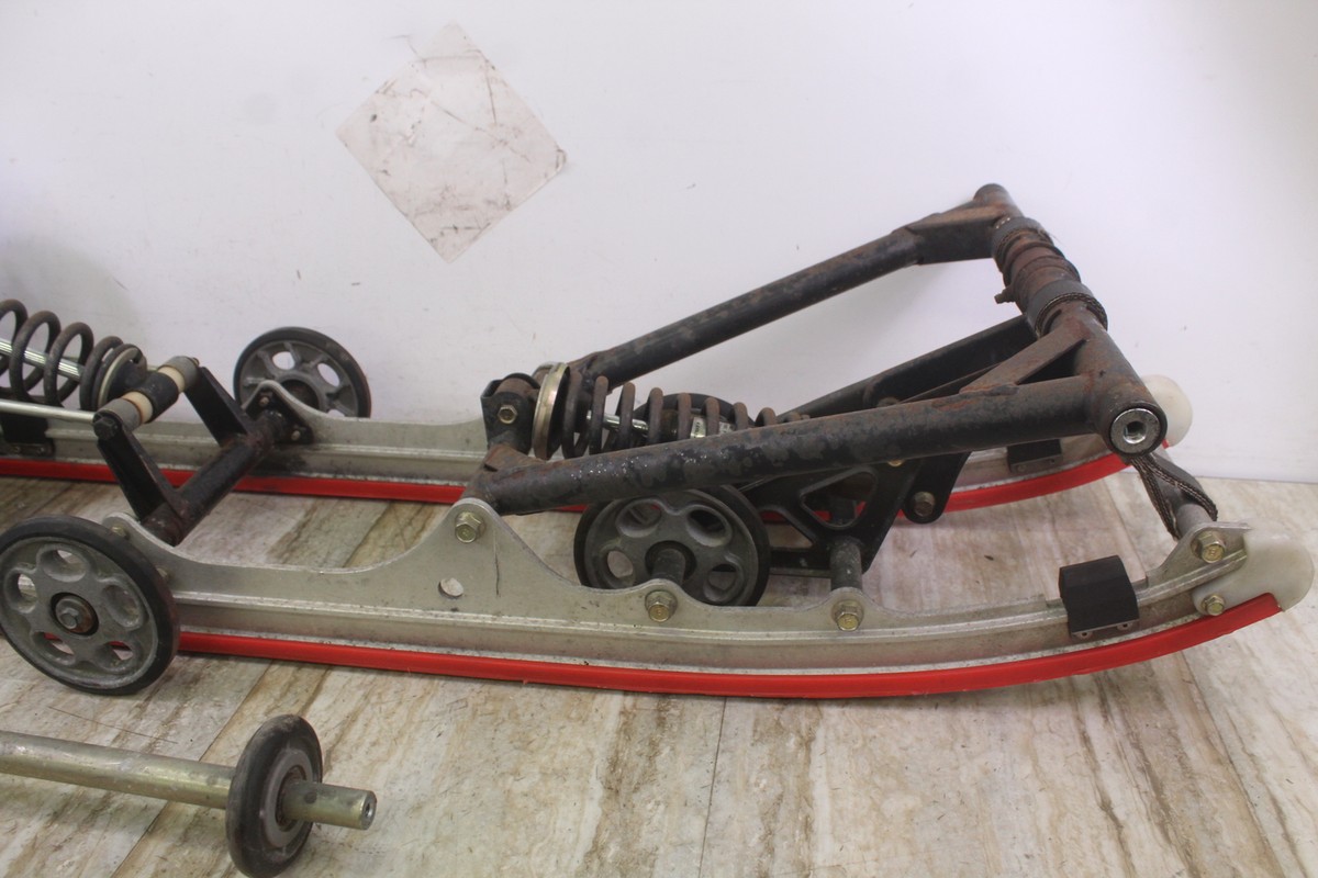 s-l1200.jpg s-l1200.jpg