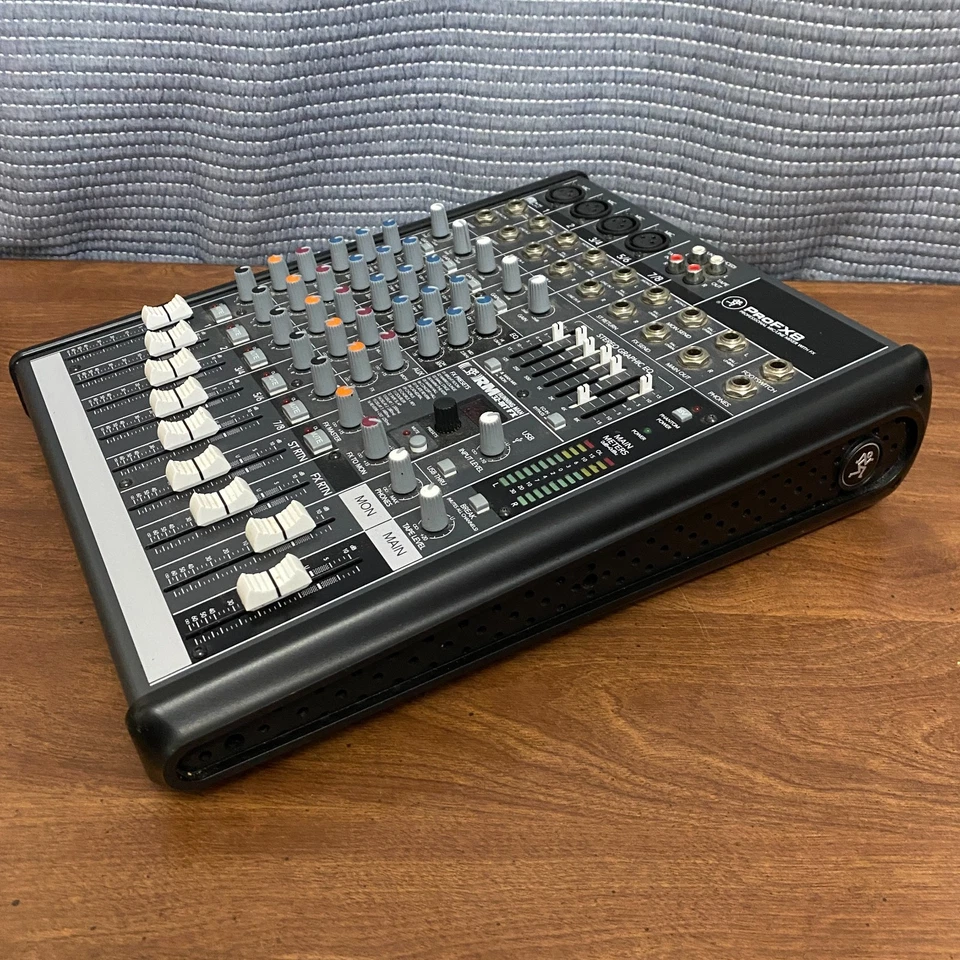 Mackie PROFX8 8-Channel Professional Effects Mixer - Image 3 of 4