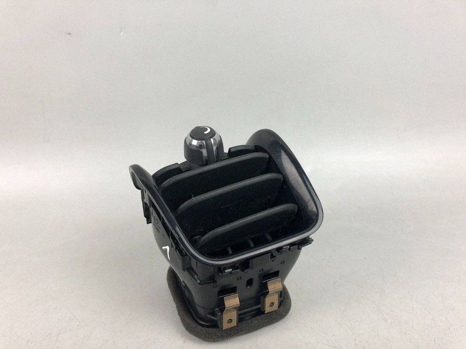Mini Clubman F54 2019 dashboard side air vent grill trim 9305680 ...