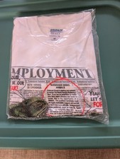 VTG. NEW IN PACKAGE 1997 BUDWEISER LIZARD EMPLOYMENT AD T-SHIRT XL - FRANK/LOUIE