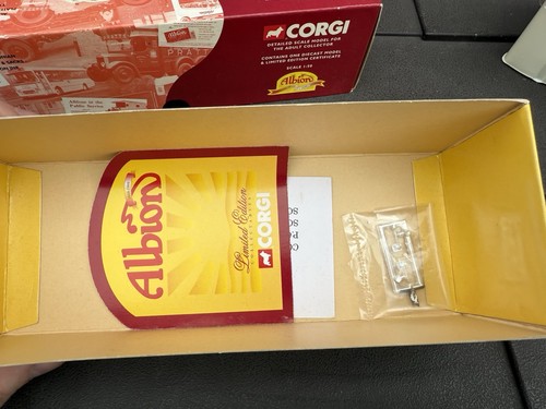 Corgi 26201 Albion Caledonian Piattaforma Camion e Sacchi T.W. Davidson JNR- 1:50 nuovo con scatola - Foto 3 di 7