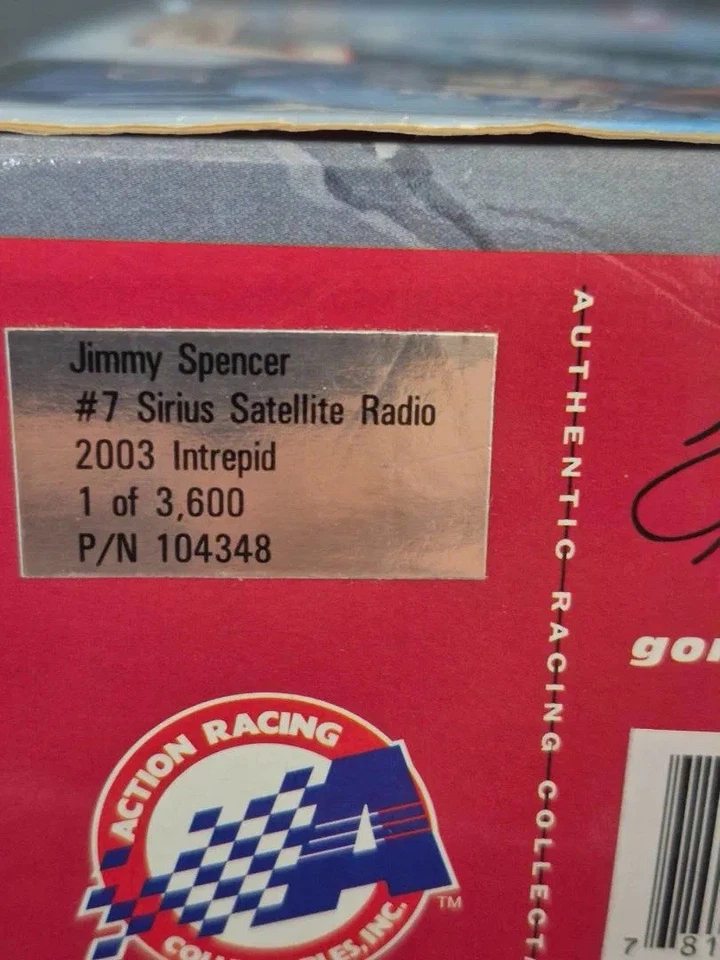 RARO 2003 Jimmy Spencer #7 Sirius Radio Dodge 1:24 Action NASCAR Diecast Racecar - Imagem 2 de 4