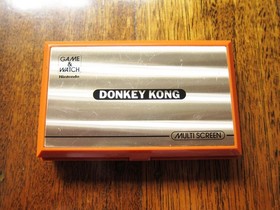 NINTENDO Donkey Kong Game and Watch in Excellent Condition (DK-52) 1982