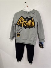 BATMAN 2 Pc Sweatsuit Long Pants/Long Sleeve Shirt Boys Size 4 NWT