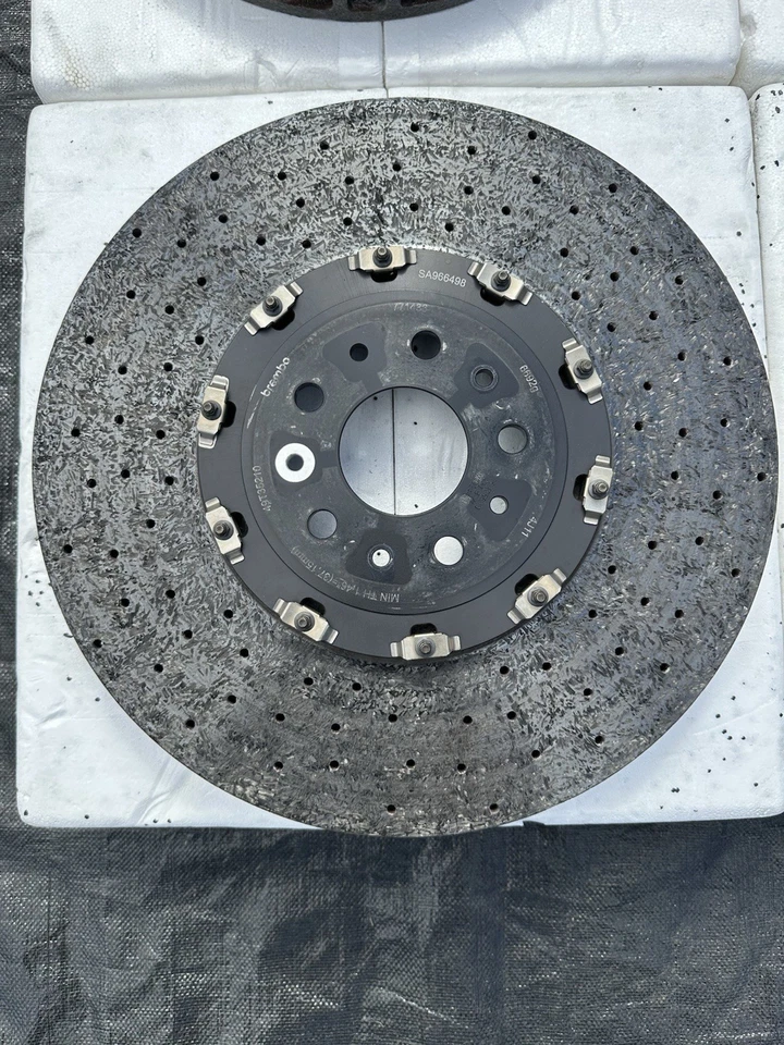 Полный комплект тормозного ротора Ferrari 296 488 812 F8 SF90 12 Cilindri 2 передних 2 задних - Изображение 3 из 4