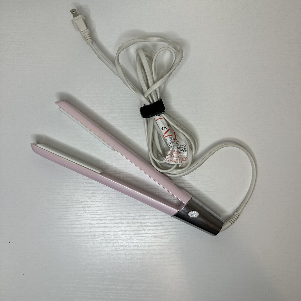 T3 Micro SinglePass Ceramic Flat Iron 1