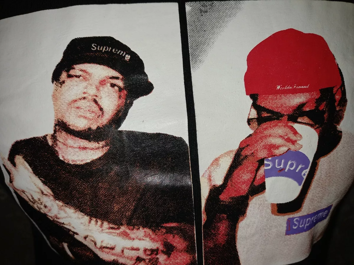 Supreme shop tee fit