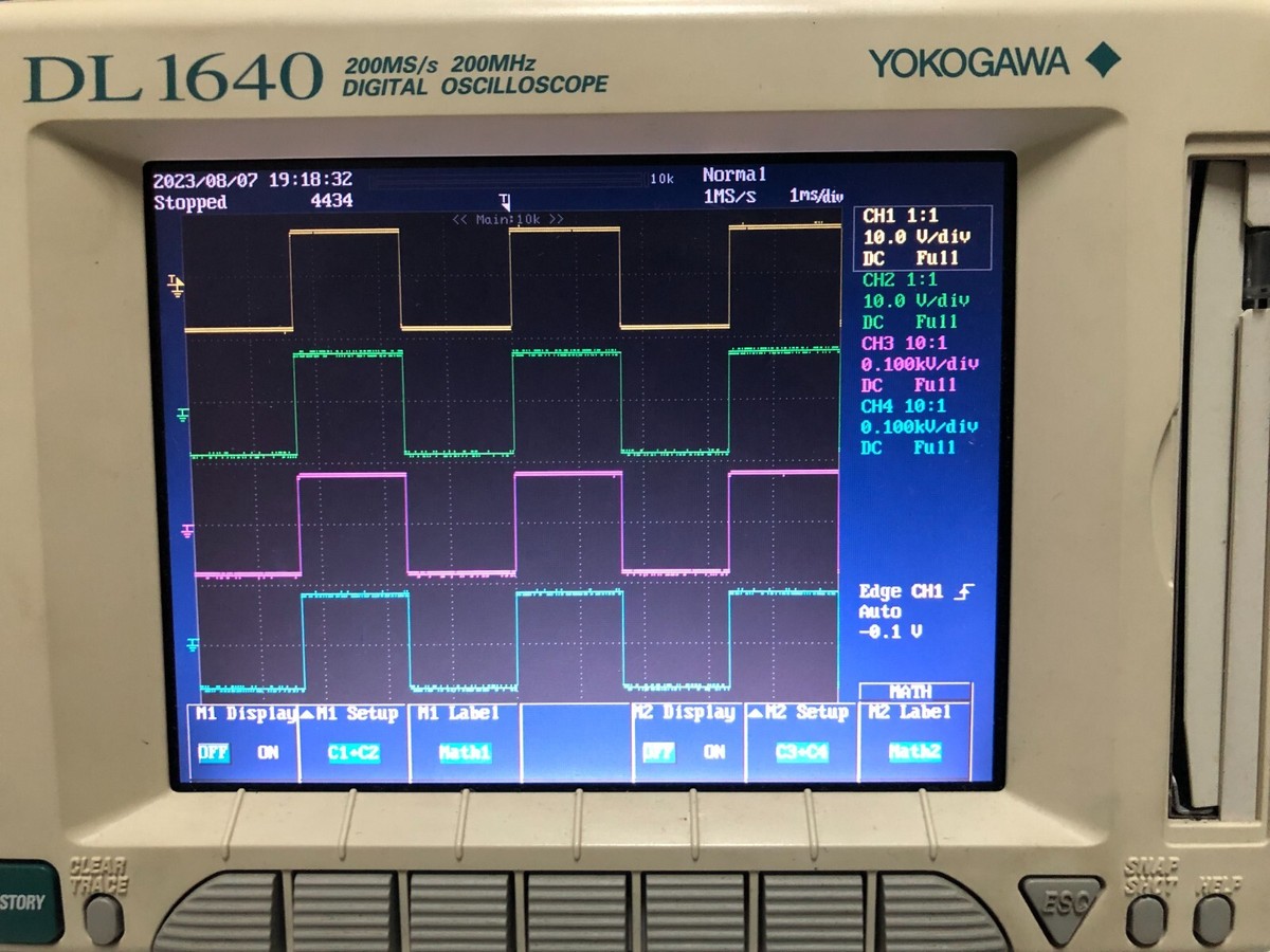 Yokogawa DL1640 200MHz 4-CH Digital Oscilloscope with GPIB + USB