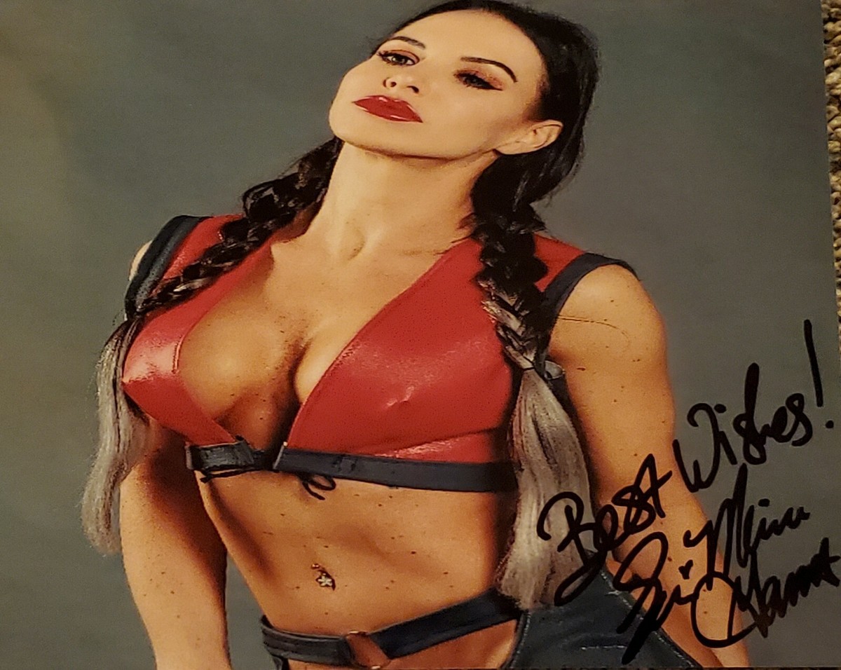 Sexy Erin Marie Garrett-Autographed 8x10 | eBay