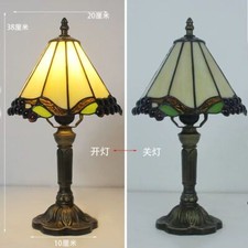 Retro Stained Glass Tiffany styleTable Bedside lamp flower grape design 13"tall