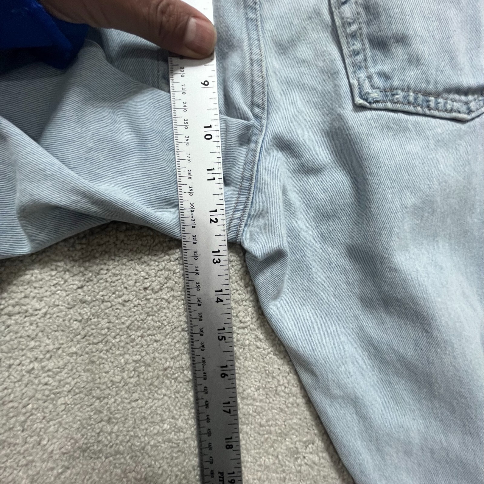 Divided H&M Jeans Women's 8 Blue Demin Mid Rise Patch Straight Leg 5-Pocket thumbnail 17