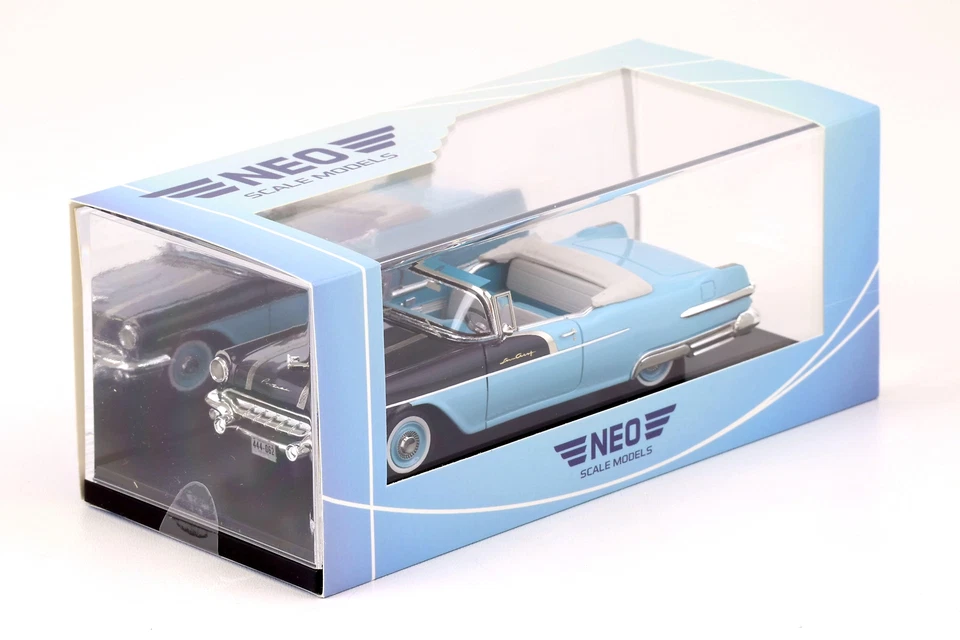 1:43 NEO Pontiac Star Chief Convertible black / blue - Bild 3 von 3