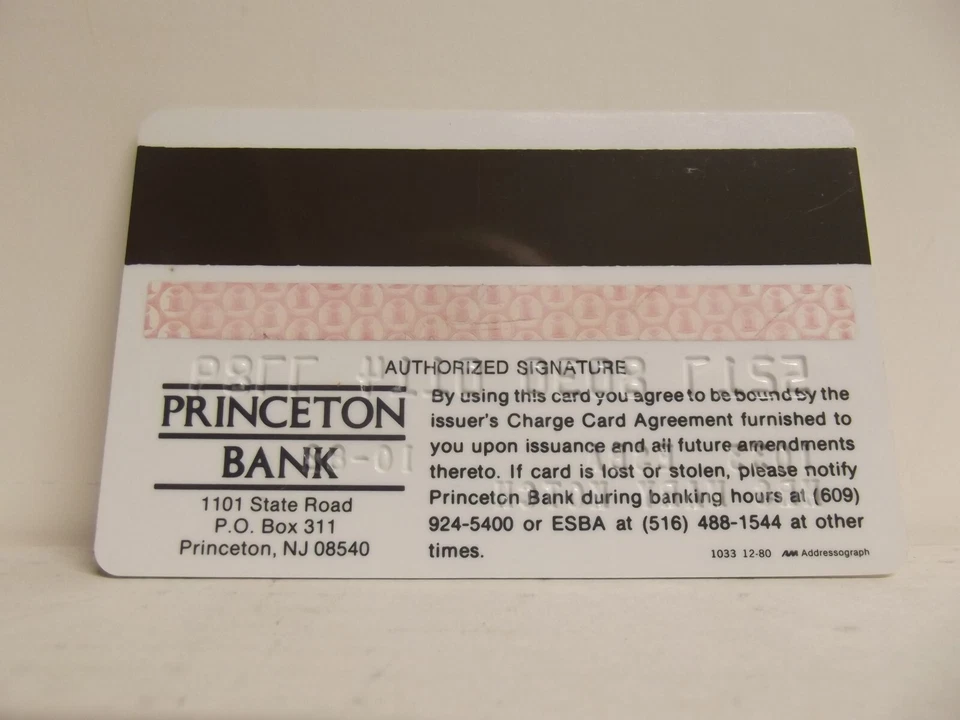 Tarjeta de crédito Master Charge 1982 vintage, Princeton Bank, sin firma, #322 Foto 4 de 4