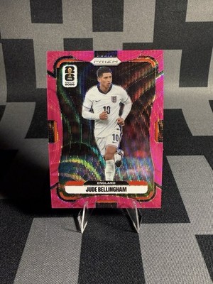 Panini Prizm FIFA World Cup 2026 Jude Bellingham #114 England Fuchsia Wave /65