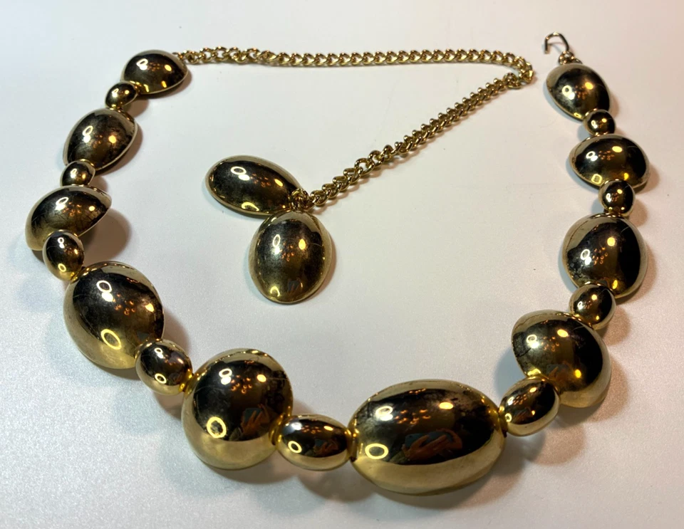 Vintage GOLD TONE DOME PANEL CHAIN BELT 26-36" Fit Large Retro Modernist Metal - Image 3 of 4