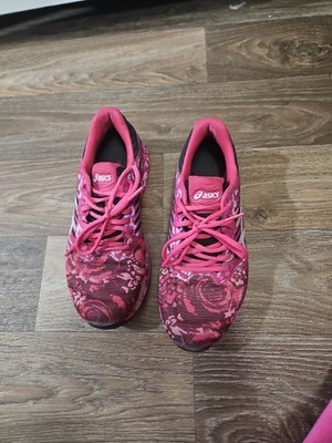 Aasics Fuzex Womens Size 8 Breast Cancer Pink Roses