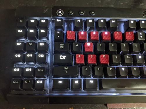 Corsair K95 Vengeance Cherry MX Red Mechanical CH-9000020-NA Wired USB Keyboard - Picture 2 of 10