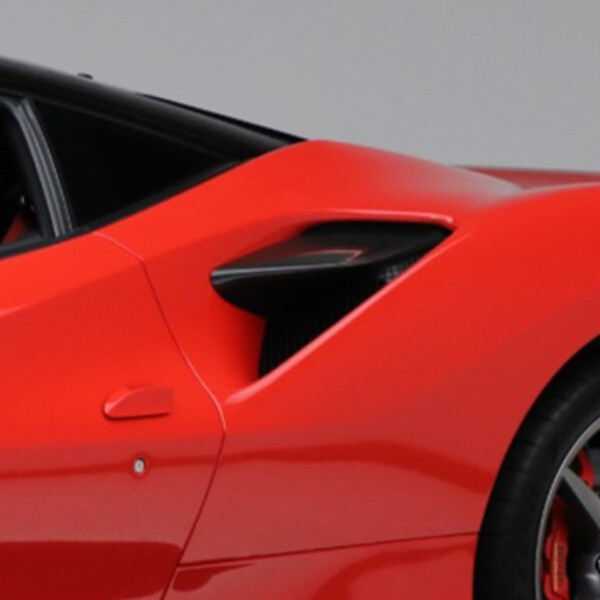 Ferrari F8 and F8 Spider Carbon Fiber Side Air Intake Flaps