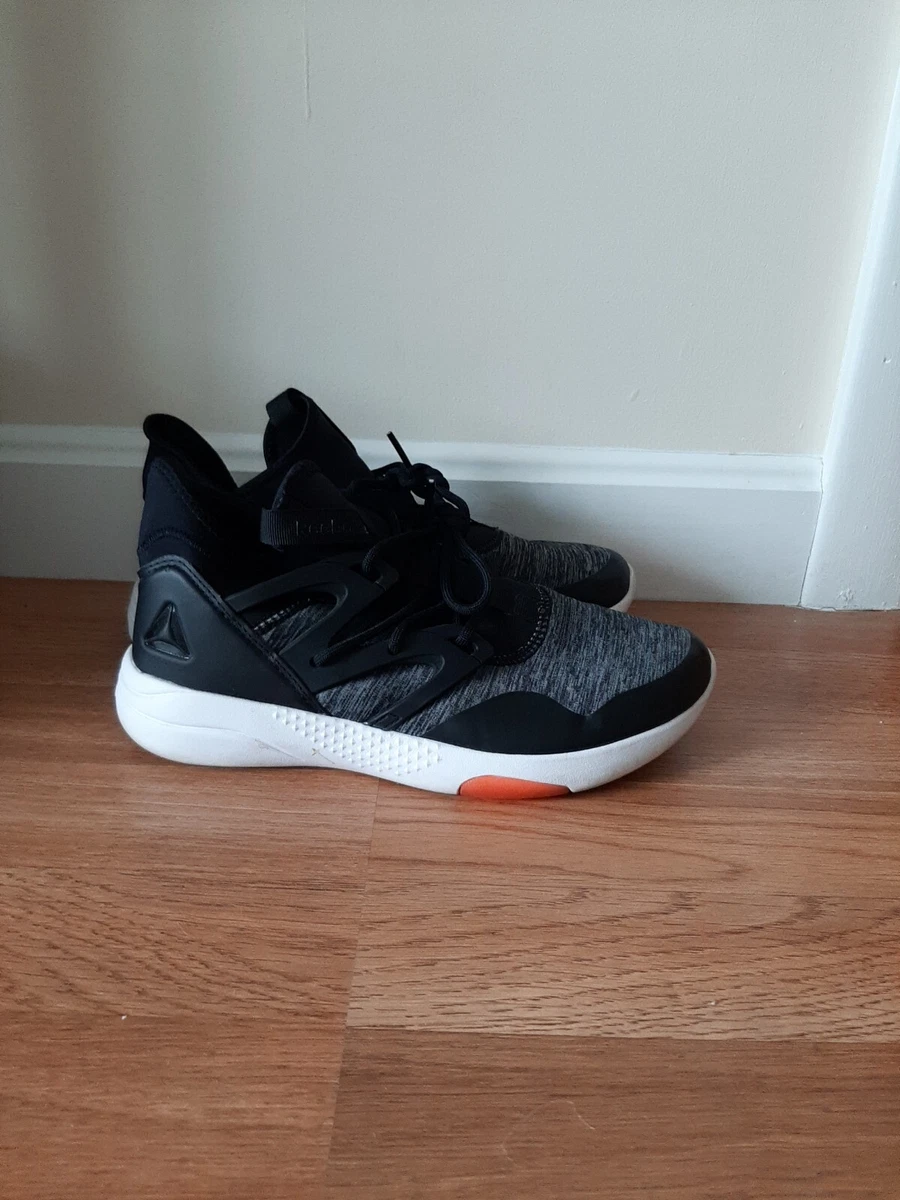 Reebok hayasu hot sale