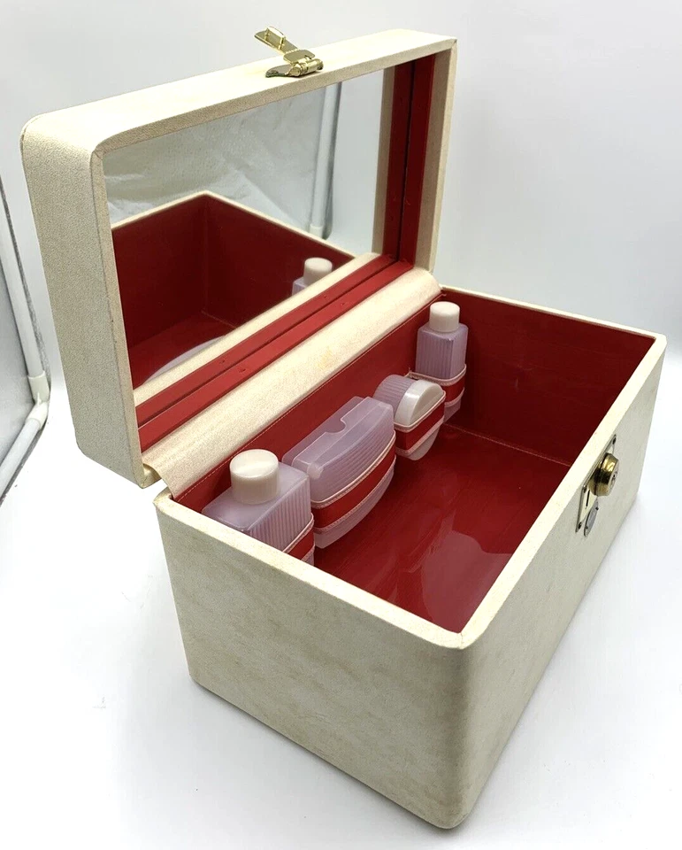 FUNDA DE VIAJE VINTAGE SHORTRIP ARMIÑO CUERO BLANCO COMPLETA CON LLAVE, NUNCA USADA Foto 2 de 4