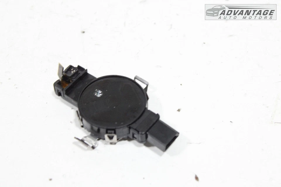 2017-2024 AUDI A4 QUATTRO B9 FRONT WINDSHIELD RAIN SENSOR MODULE OEM - Image 2 of 4