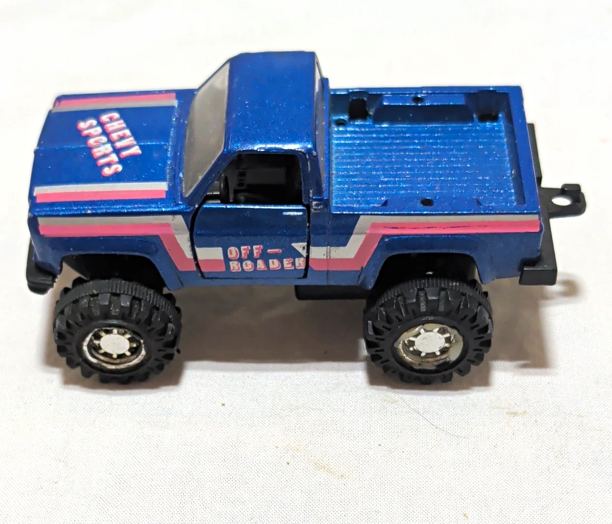 25+ Yat Ming Chevrolet Diecast & Toy Pickup Trucks for sale