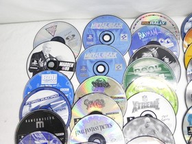 Lot of 69 video games Disc no workn FOR REPAIR PS PS2 Xbox Wii Sega CD Dreamcast