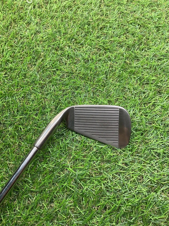 Lynx Parallax 5 Iron - Image 2 of 4