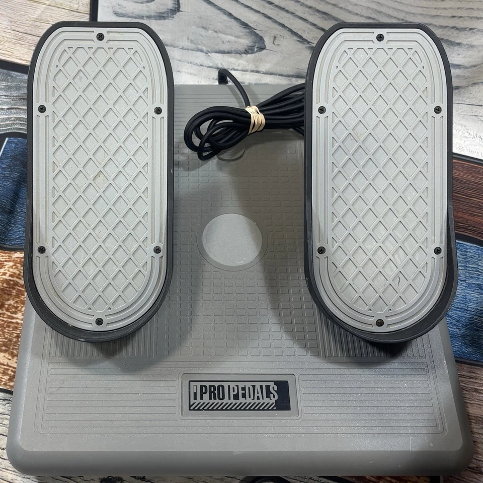 Flight Sim Yoke and Pro Pedals by CH Products|PC Simulator Game |FSY211U•PPU995 - Image 2 of 4